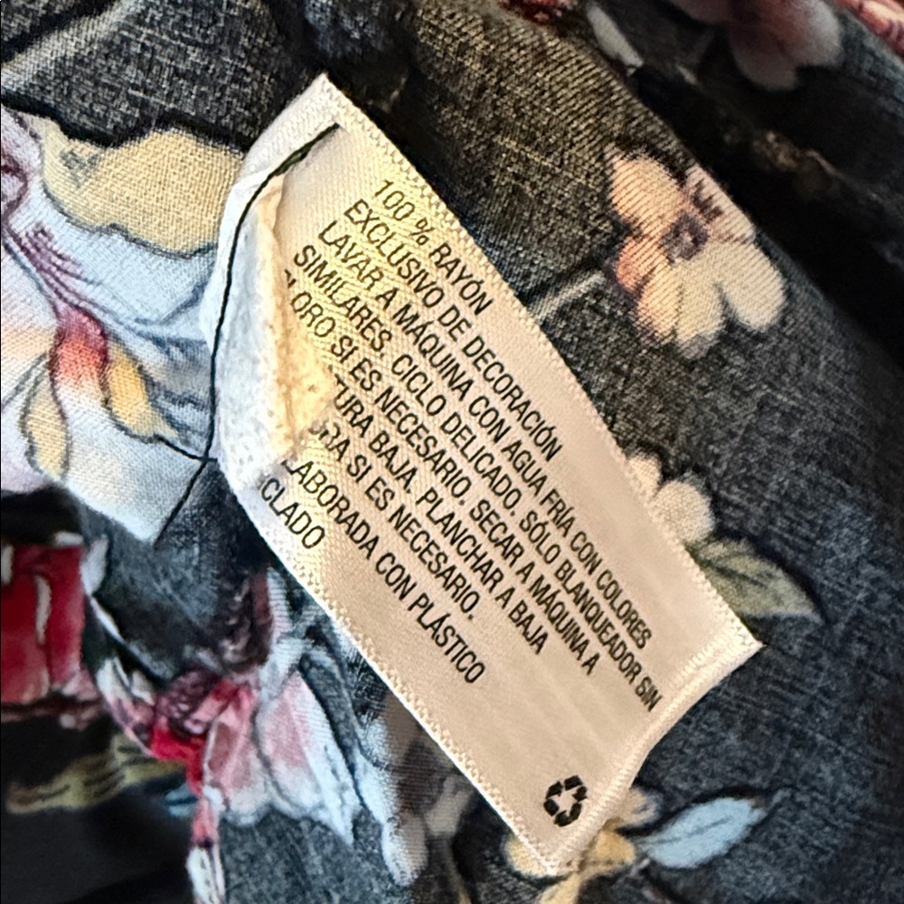 Old Navy Black Floral Long Sleeve Dress - Picture 8 of 8